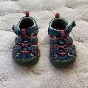 Keen seacamp sandals